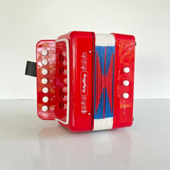 SOLD ☀️ Schylling toy accordion - Picture 3 of 4